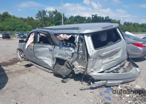 2015 GMC Yukon Xl C1500 Slt z USA, uszkodzony, nr VIN 1GKS1HKC8FR527109